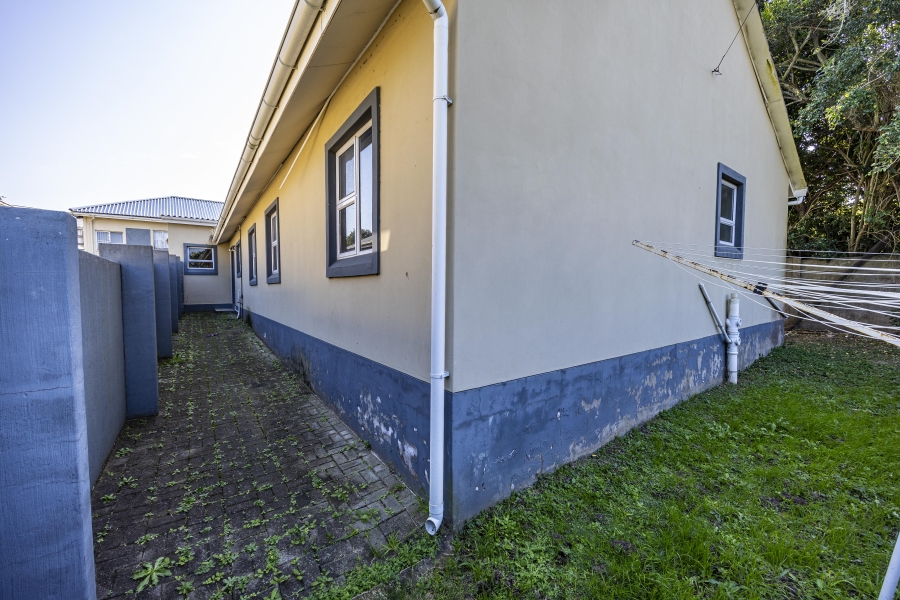 4 Bedroom Property for Sale in Cambridge West Eastern Cape